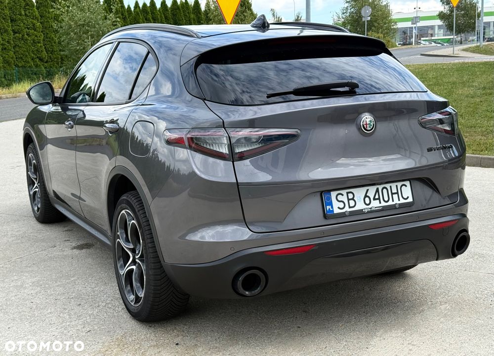 Alfa Romeo Stelvio 2.0 Turbo 16V AT8-Q4 Competizione - 14
