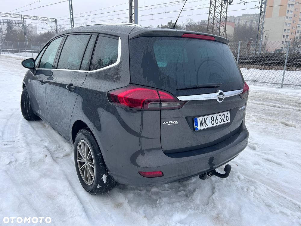 Opel Zafira - 8