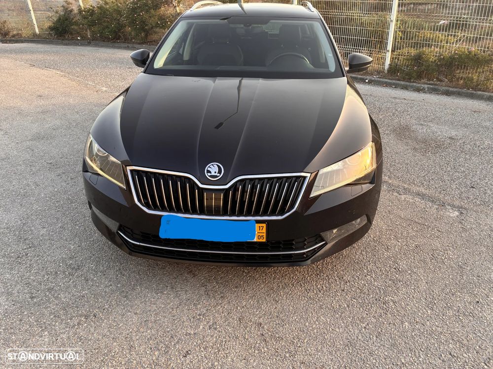 Skoda Superb Break 2.0 TDI Style DSG - 11