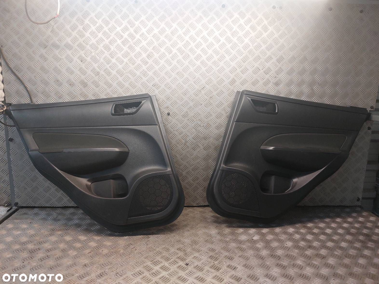 BOCZKI DRZWI KOMPLET SUZUKI SWIFT V MK7 - 10