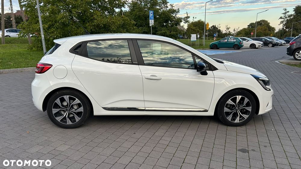 Renault Clio E-TECH 140 BUSINESS EDITION - 2