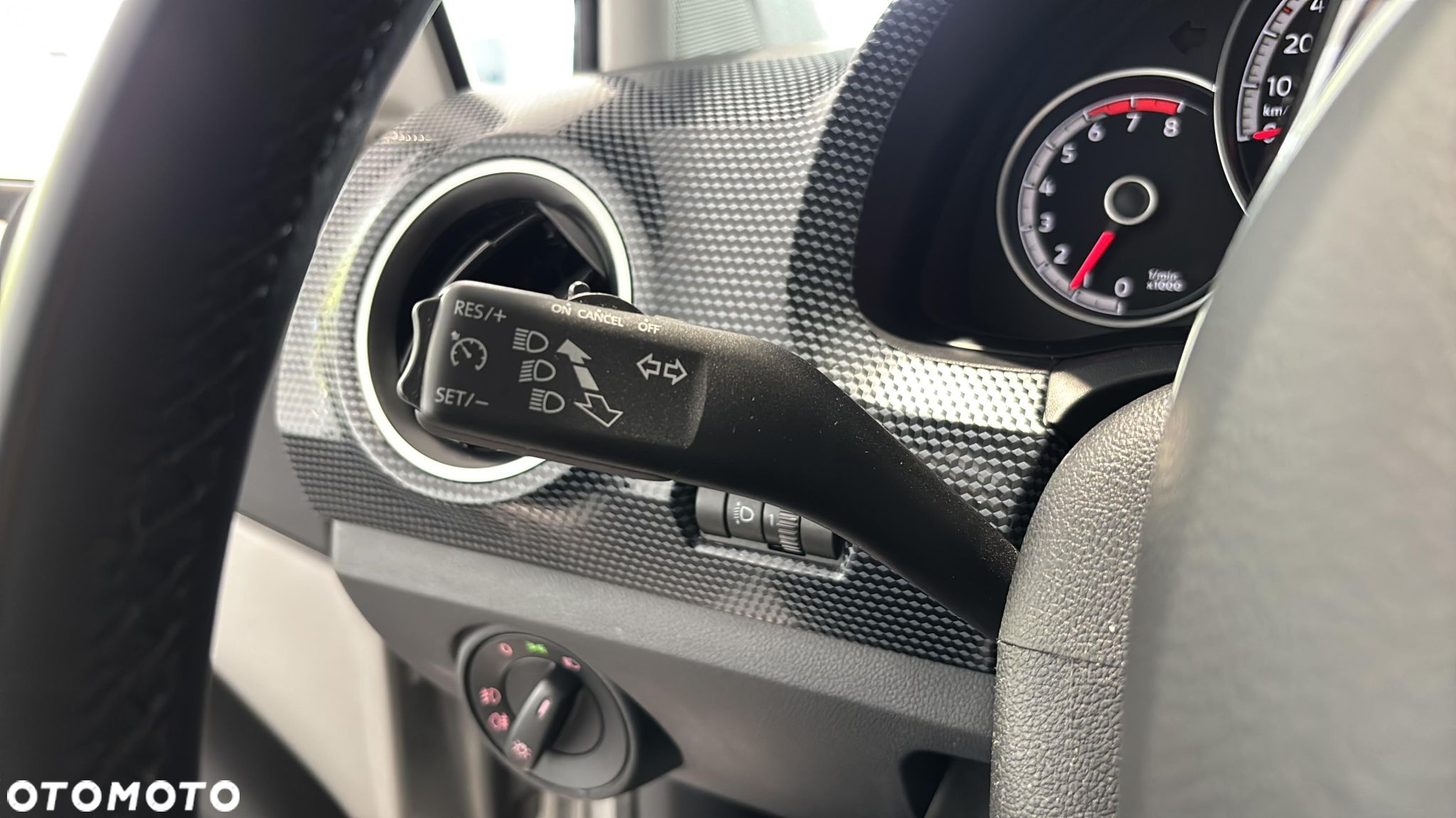 Volkswagen up! 1.0 move - 22
