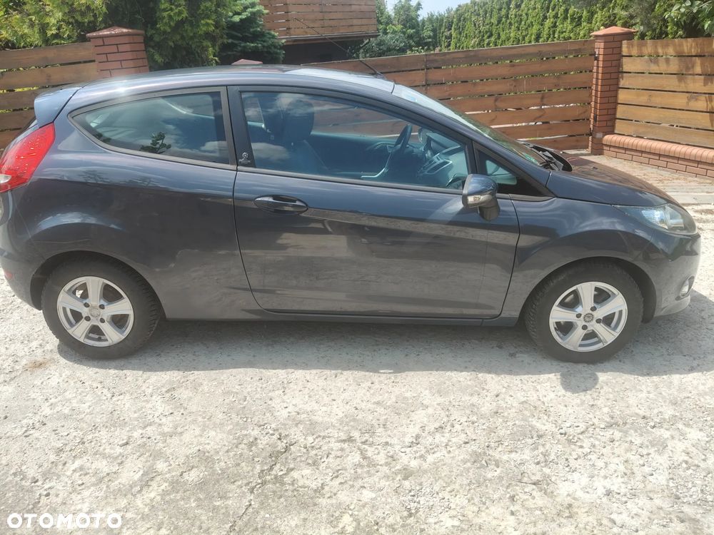 Ford Fiesta 1.25 Champions Edition - 3