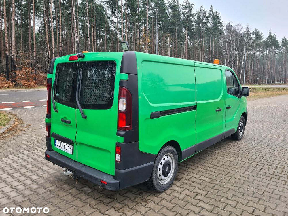 Renault TRAFIC - 4