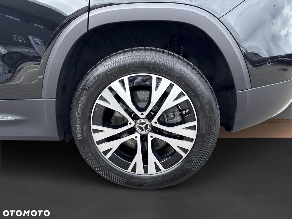 Mercedes-Benz GLB - 17