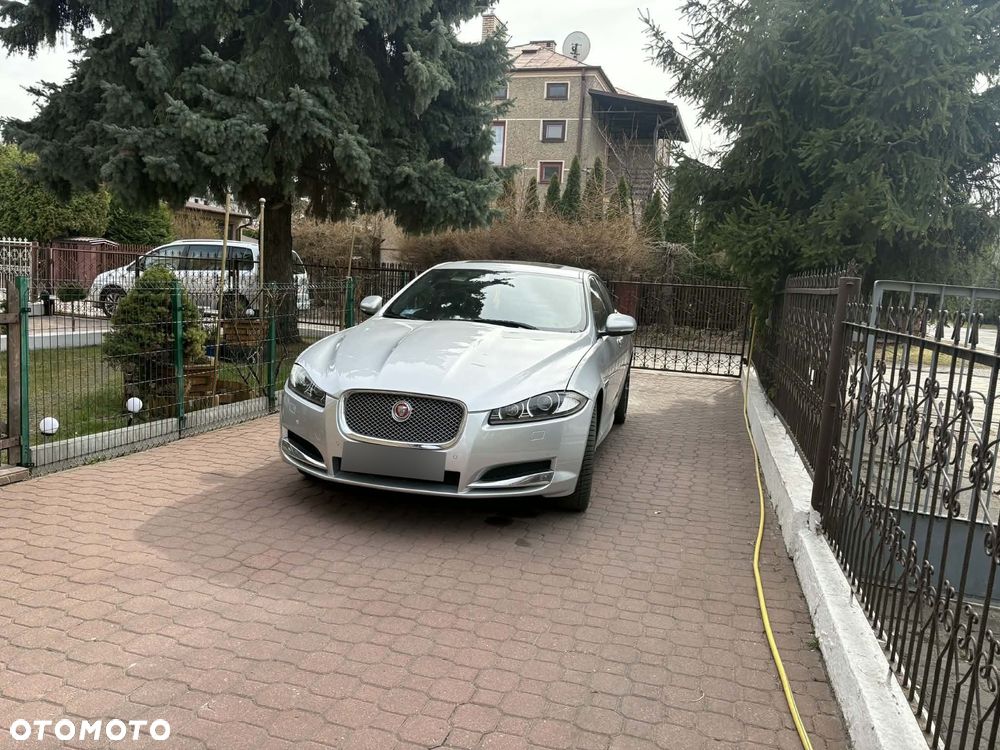 Jaguar XF 35t AWD R-Sport - 1