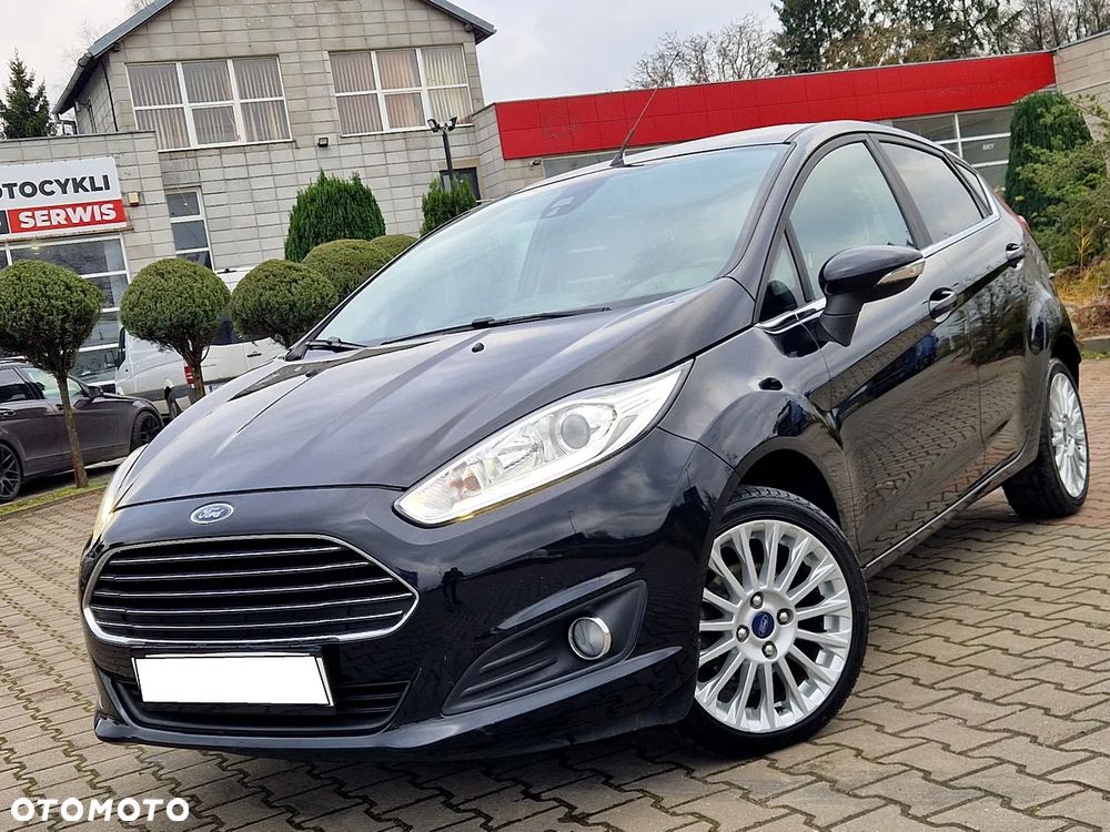Ford Fiesta - 2