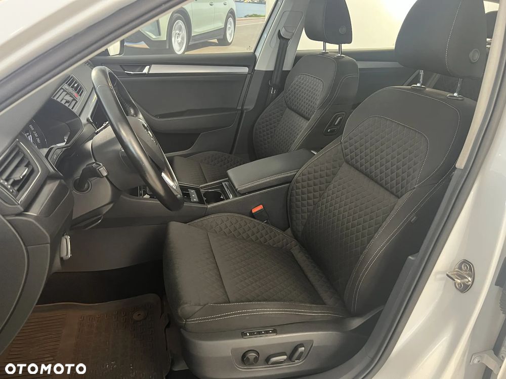 Skoda Superb 2.0 TDI Style DSG7 - 15
