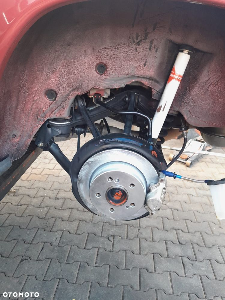 Mercedes-Benz W124 (1984-1993) - 24