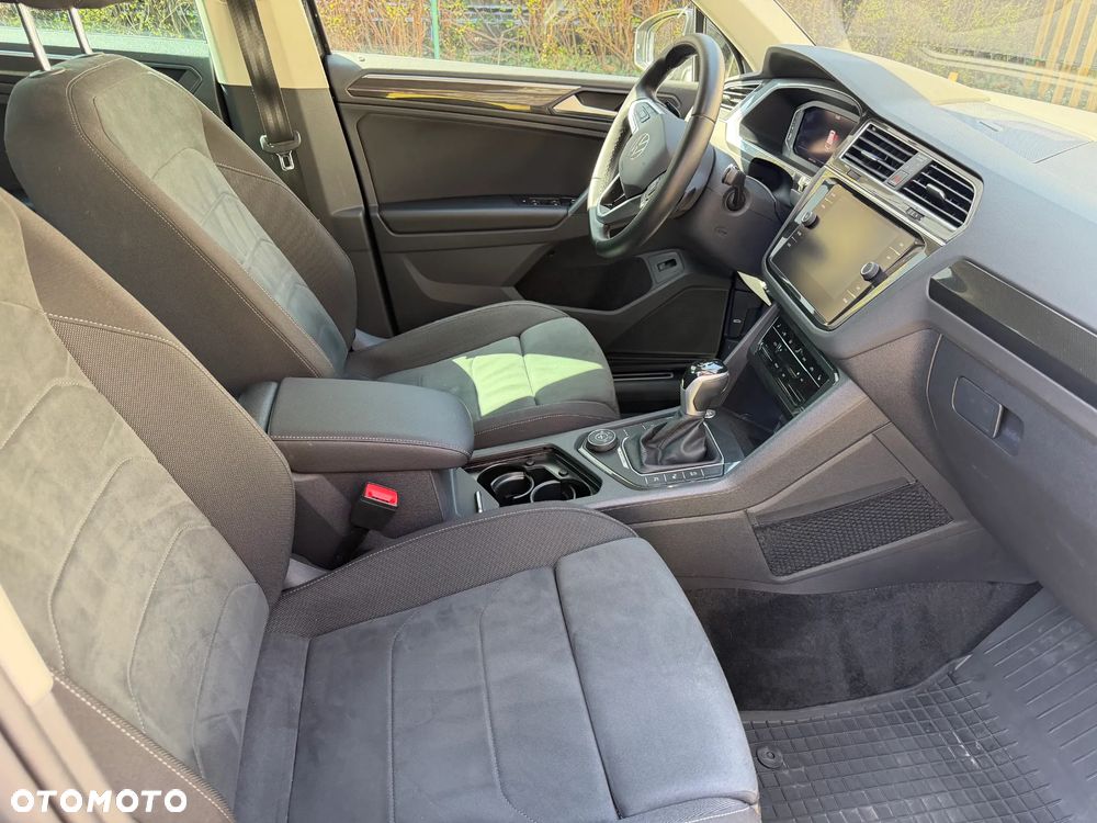 Volkswagen Tiguan 2.0 TSI 4Mot Elegance DSG - 10