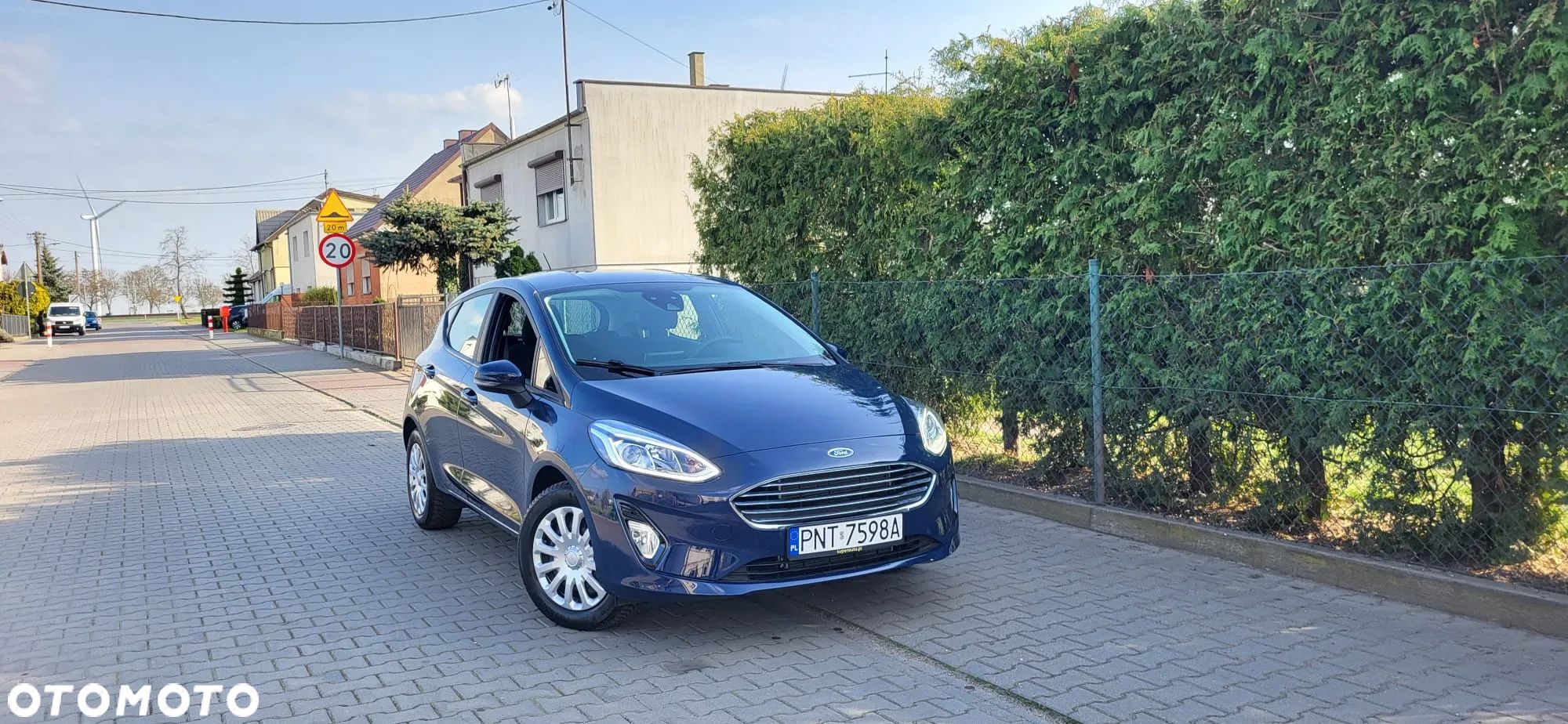 Ford Fiesta 1.1 Trend - 1