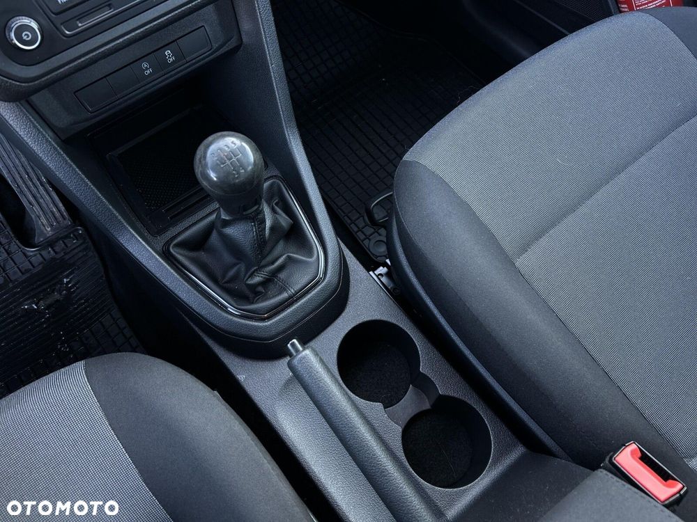 Volkswagen Caddy - 19