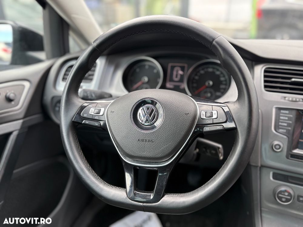 Volkswagen Golf 1.6 TDI BlueMotion Technology Comfortline - 10