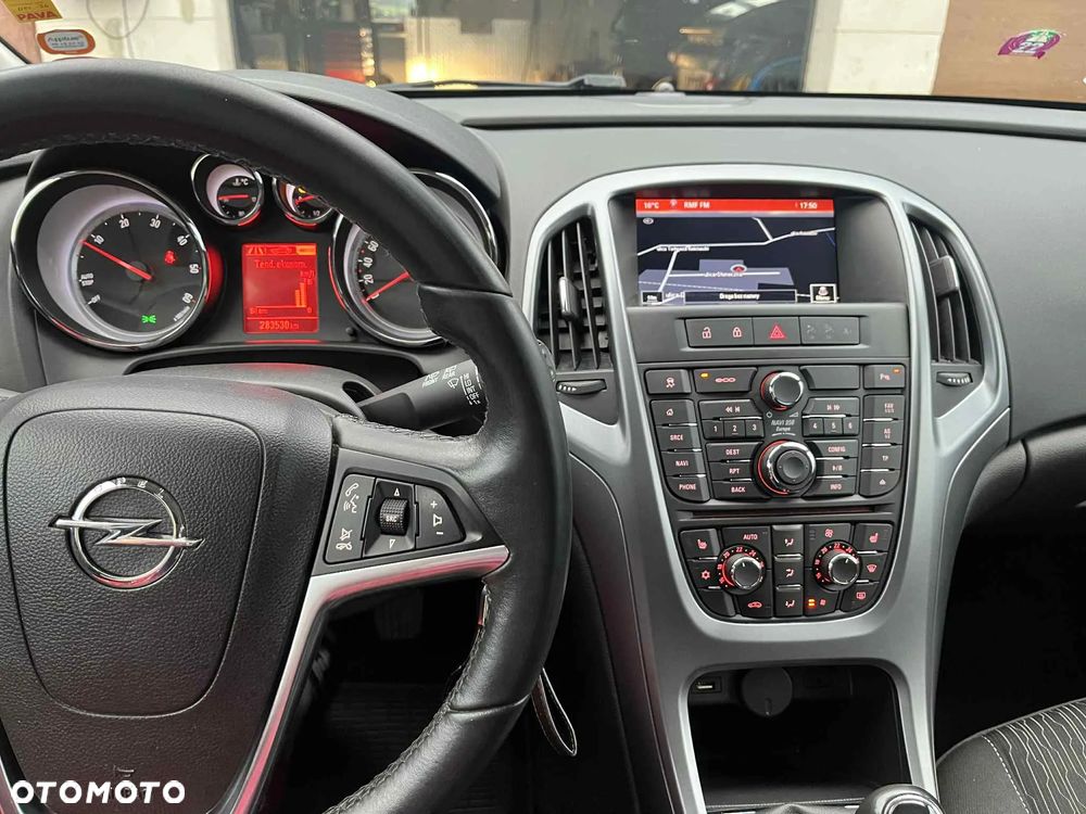 Opel Astra 1.6 D (CDTI) Start/Stop Sports Tourer Edition - 9