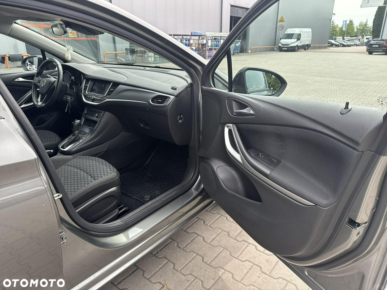 Opel Astra V 1.4 T Edition S&S - 19