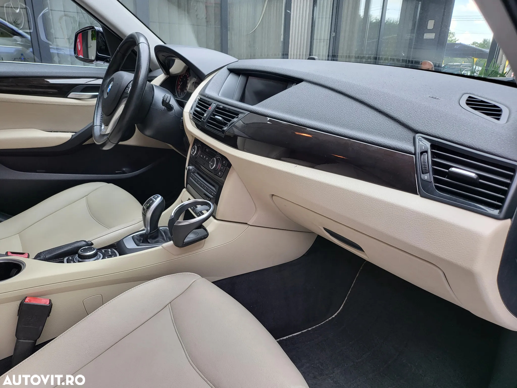 BMW X1 xDrive20d Aut. xLine - 12