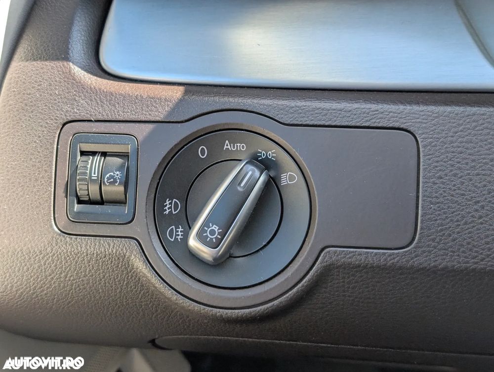 Volkswagen Passat CC 2.0 TDI DPF DSG - 27