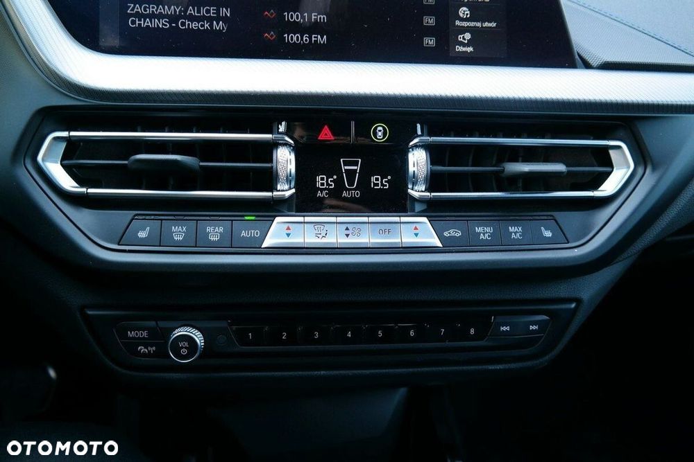 BMW Seria 2 - 26