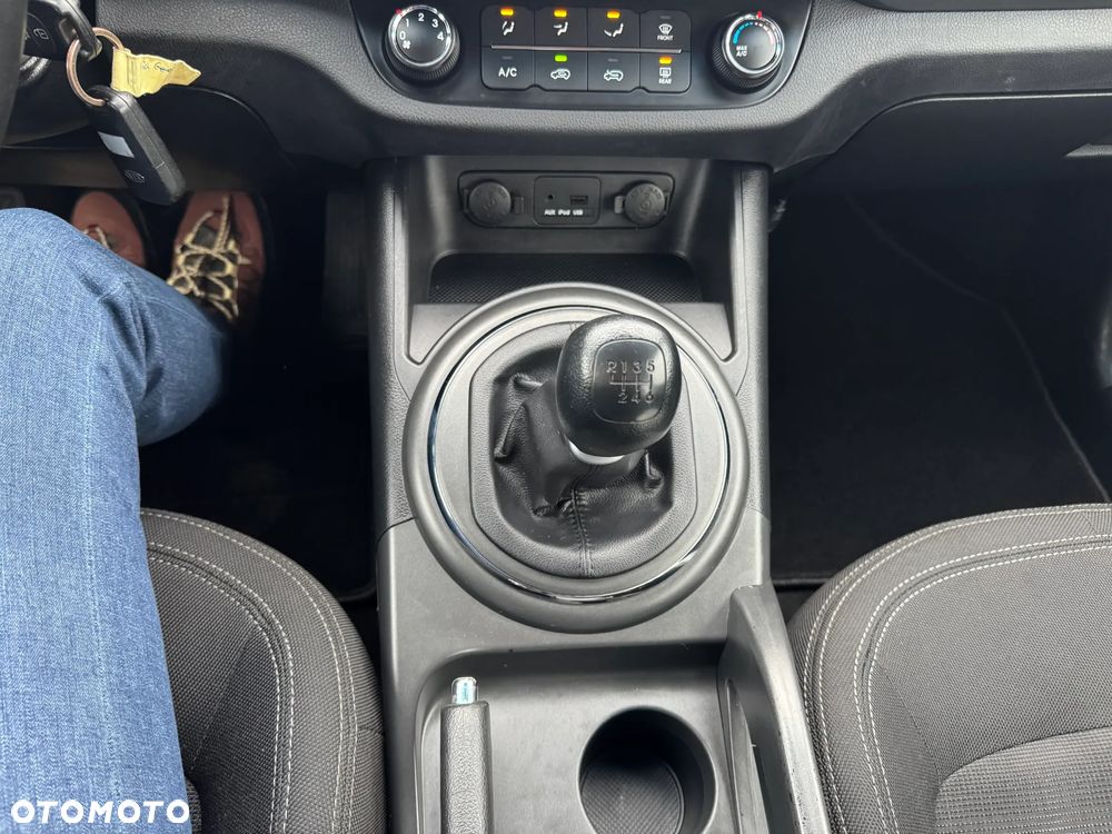 Kia Sportage 1.6 GDI M 2WD - 19