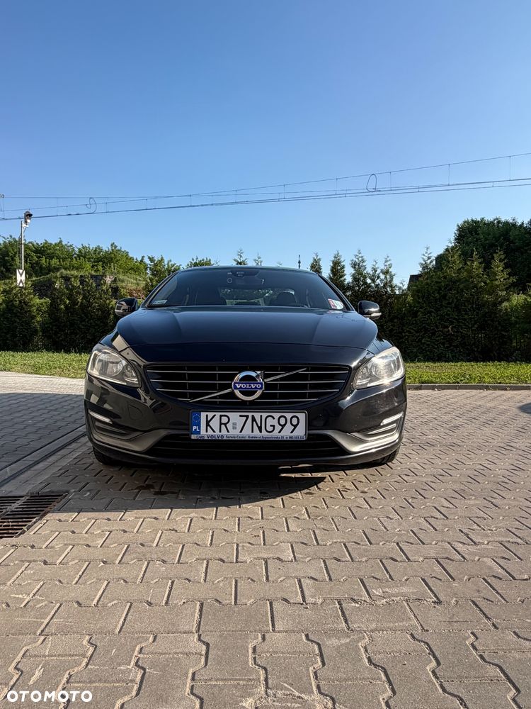 Volvo S60 - 1