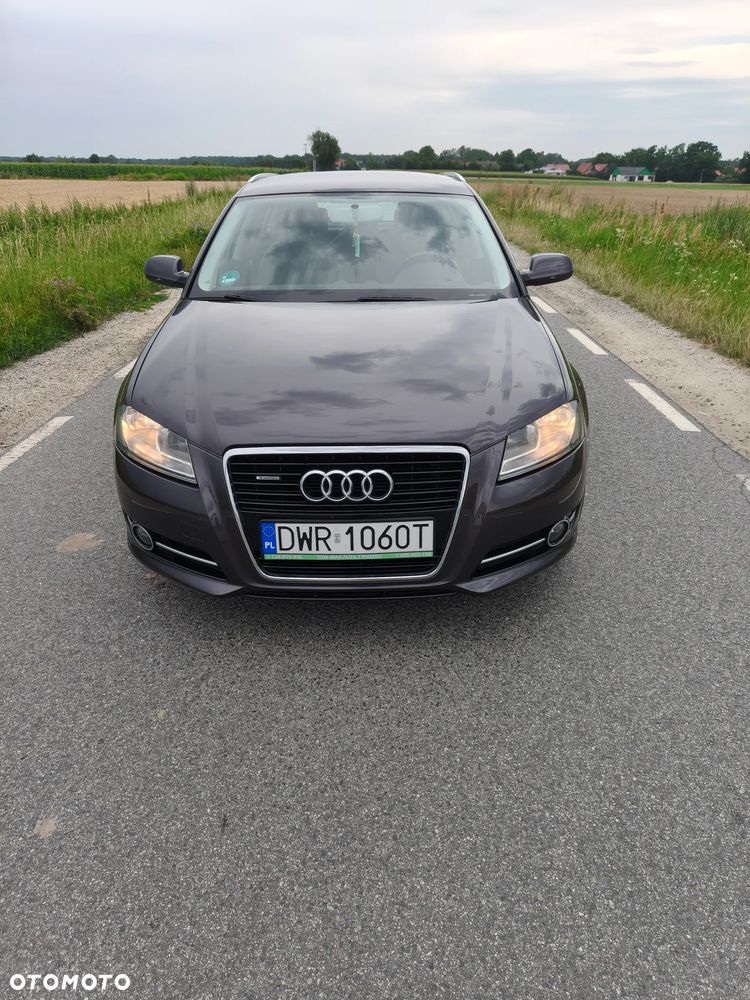 Audi A3 Sportback 2.0 TDI DPF Ambiente - 3