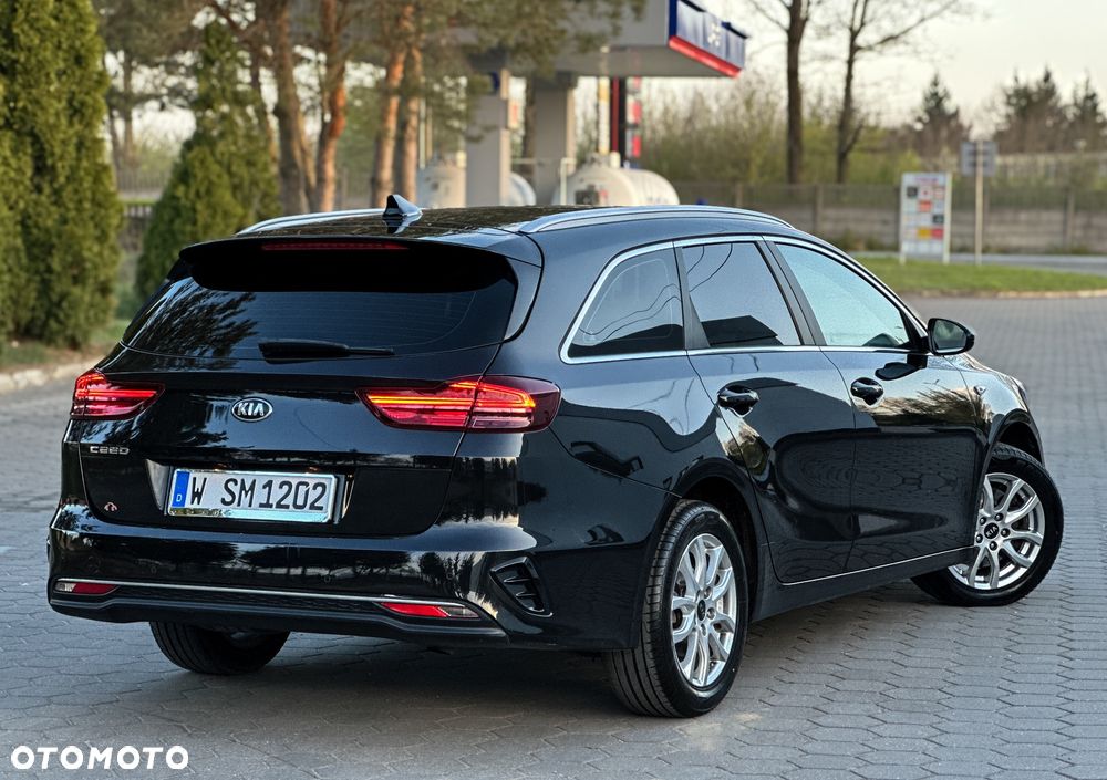 Kia Ceed 1.6 CRDi Platinum Edition - 16