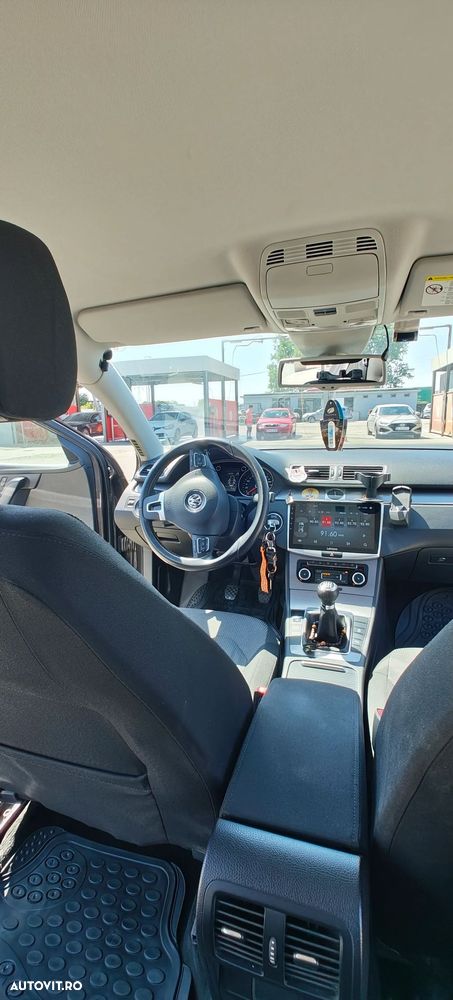 Volkswagen Passat 2.0 TDI BlueMotion Tehnology Comfortline - 3