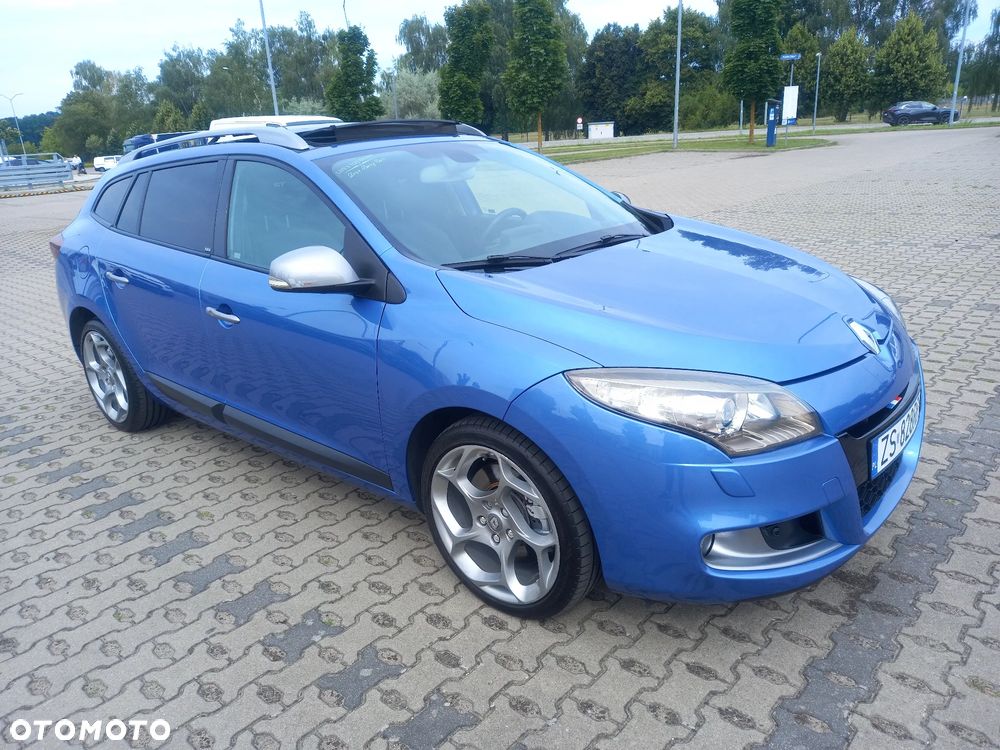 Renault Megane TCe 180 GT - 4