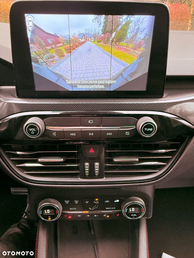 Ford Kuga 2.0 EcoBlue AWD ST-Line X - 28