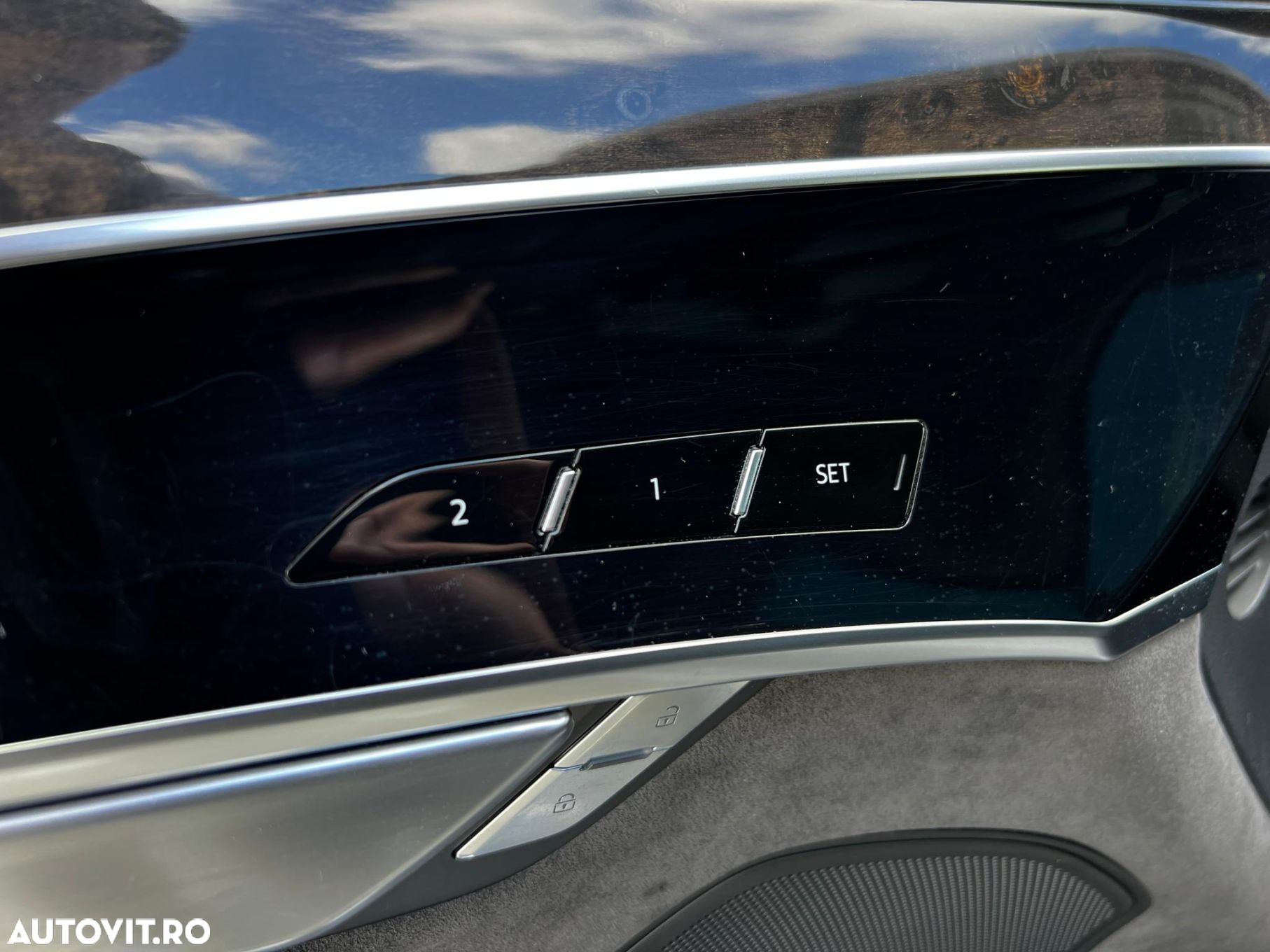 Audi A8 - 32