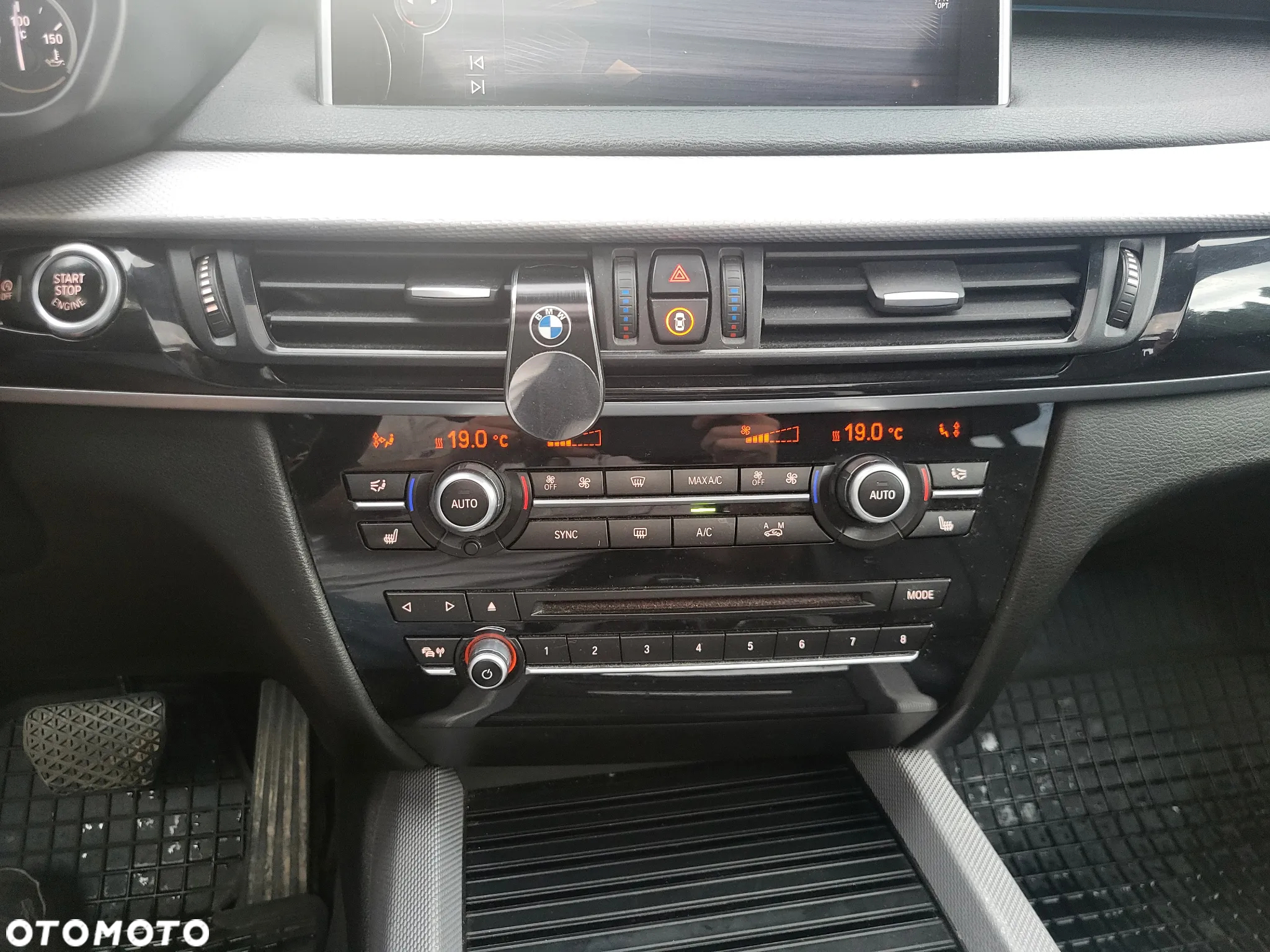 BMW X5 M M50d - 29