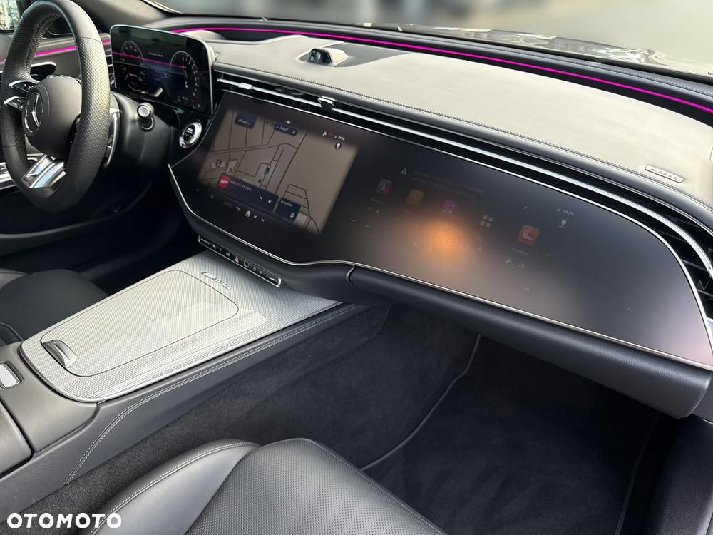 Mercedes-Benz Klasa E AMG 53 PHEV 4Matic+ 9G-Tronic TCT - 21