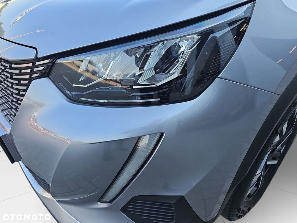 Peugeot 2008 50kWh Allure - 10
