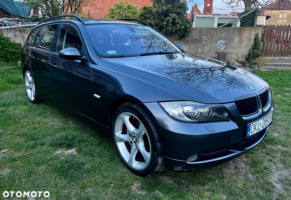 BMW Seria 3 - 1