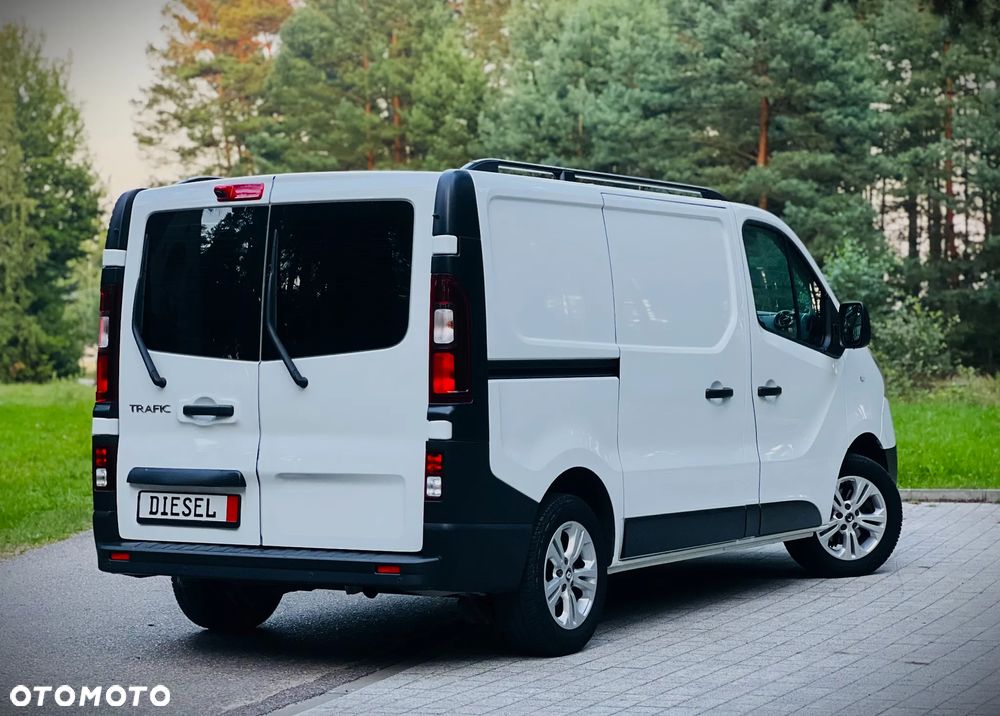 Renault Trafic - 22