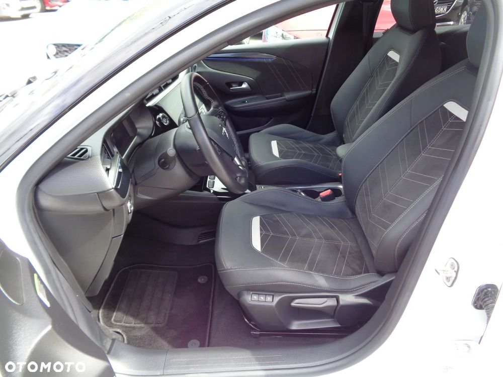 Opel Corsa Electric GS - 12