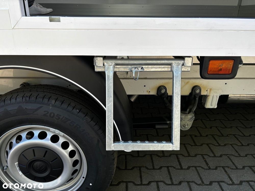 Volkswagen Crafter 35 2.0 TDI 163 KM L3H2 6bm 3m - 27