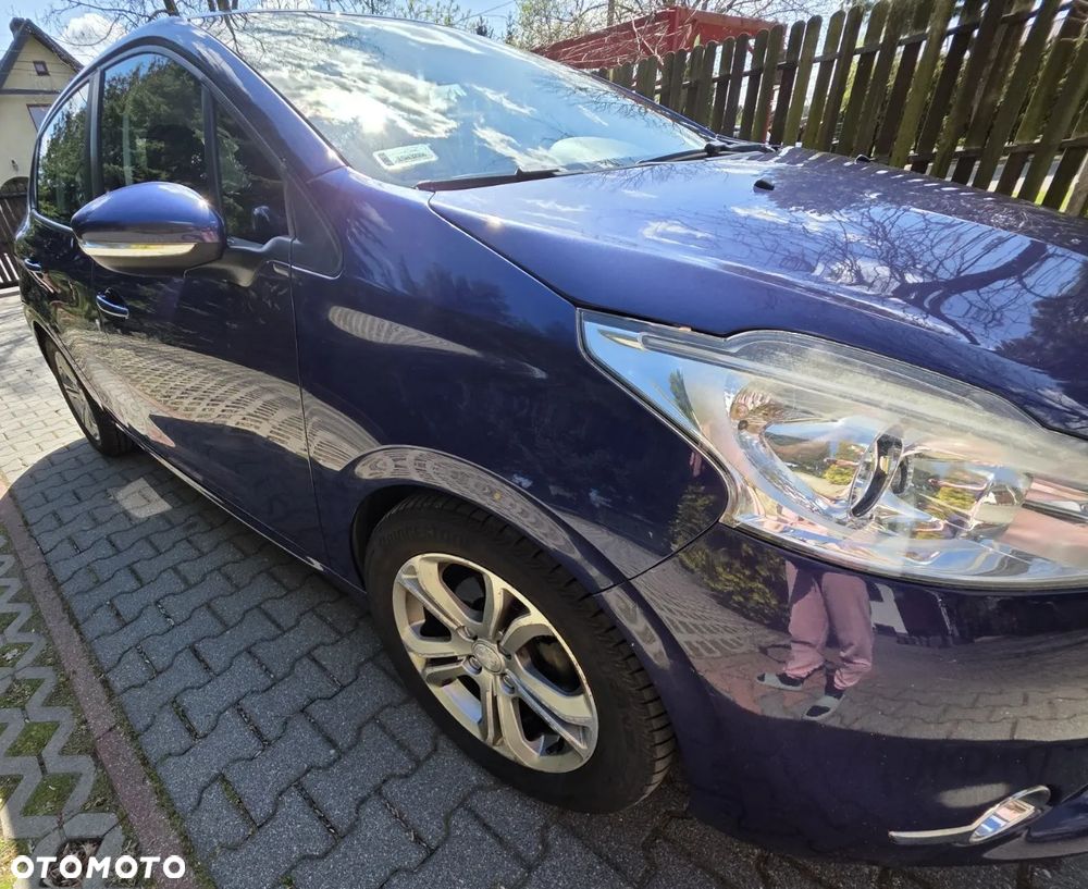 Peugeot 208 1.2 VTi Active ETG5 - 6