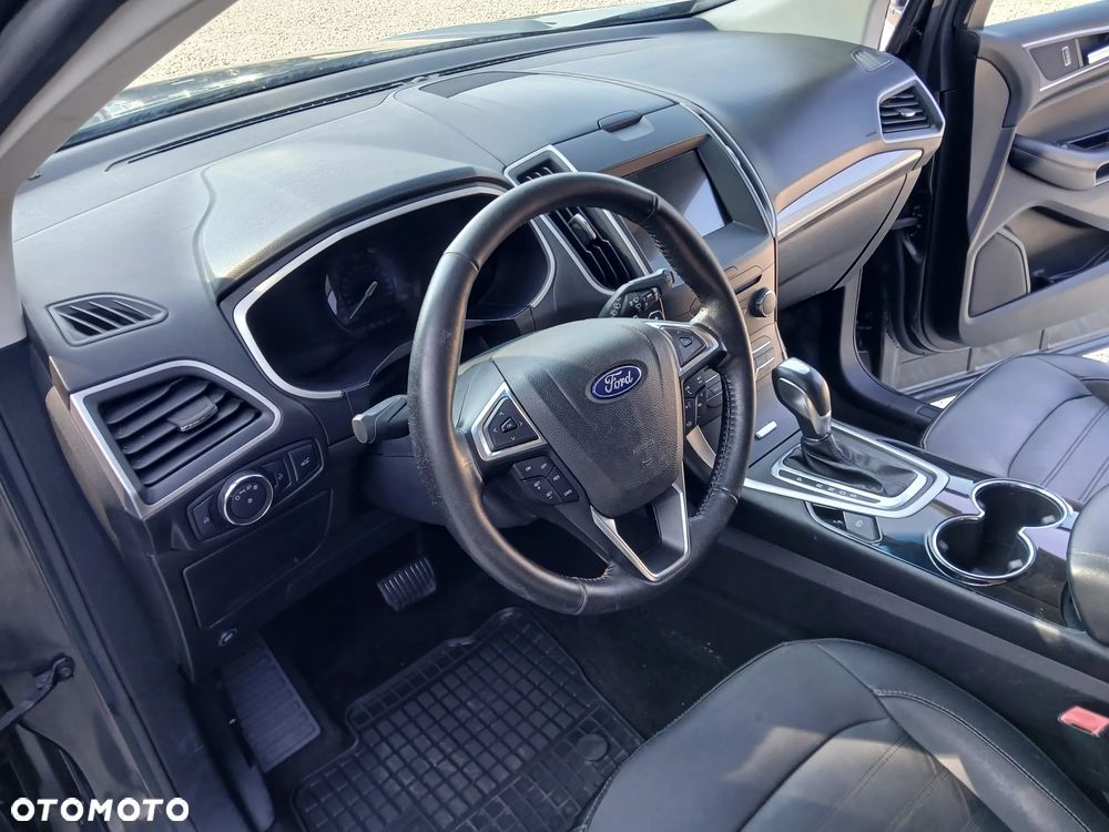 Ford Edge 2.0 EcoBlue Bi-Turbo 4x4 Titanium - 17