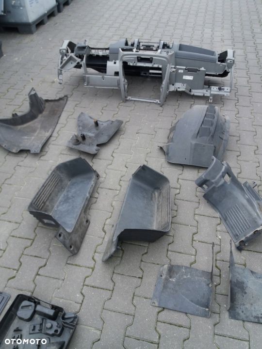 STOPIEŃ OSŁONA PROGU LEWA DUCATO BOXER JUMPER 06- - 5