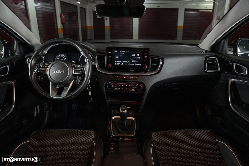 Kia Ceed SW 1.0 T-GDI Sport - 12