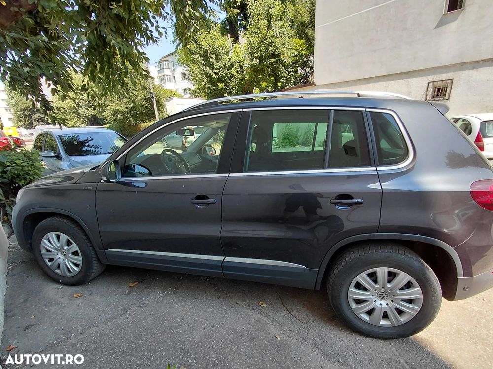 Volkswagen Tiguan 2.0 TDI SCR 4MOTION BlueMotion Technology Lounge Sport & Style - 14
