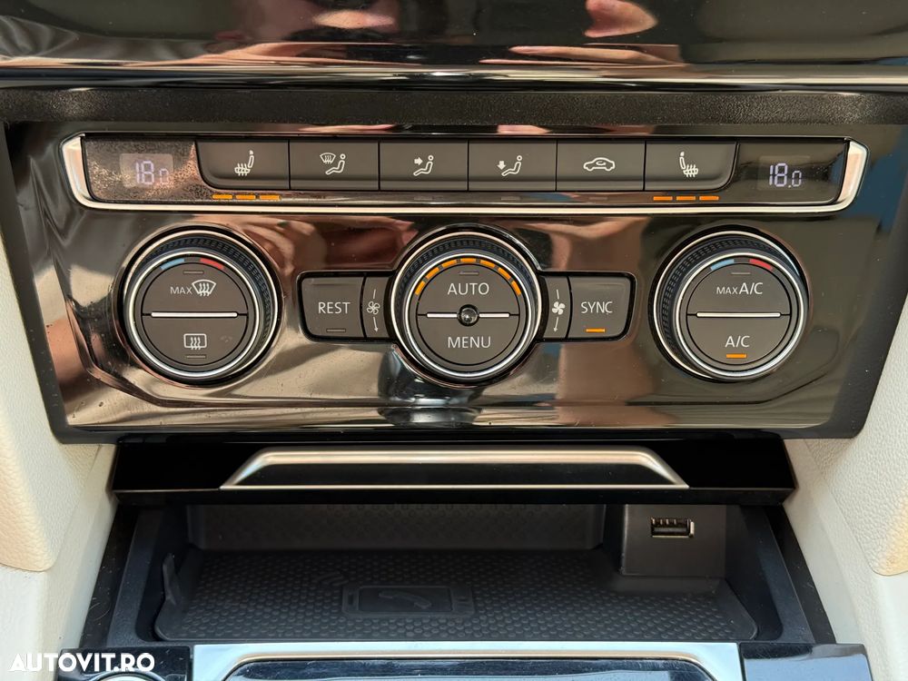 Volkswagen Passat 2.0 TDI DSG Highline - 25