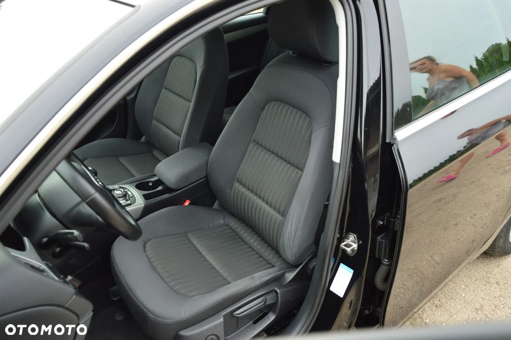 Audi A4 Avant 2.0 TDI Limited Edition - 3