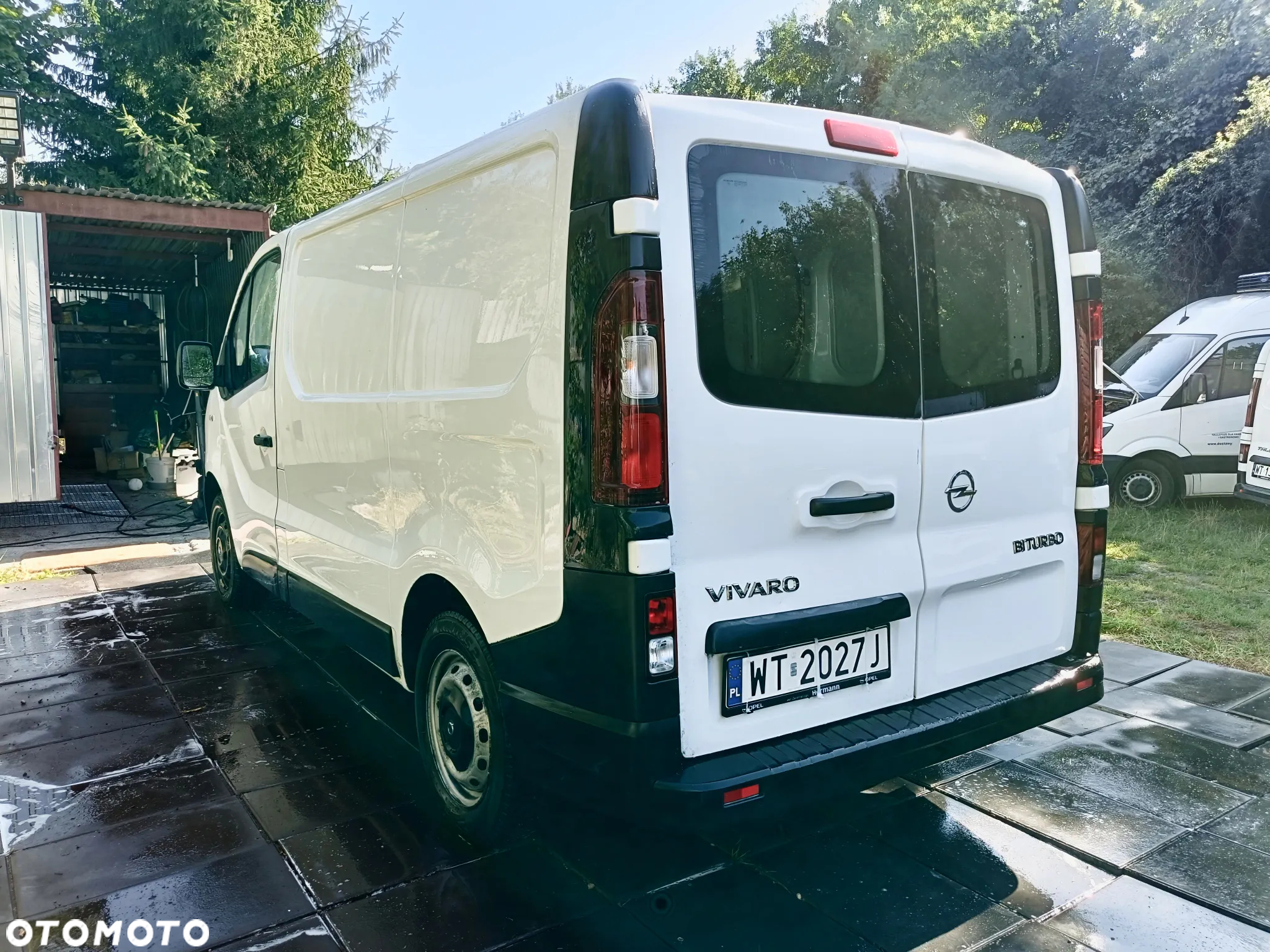 Opel VIVARO - 11
