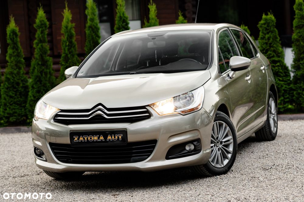 Citroën C4 e-HDi 110 Selection - 1