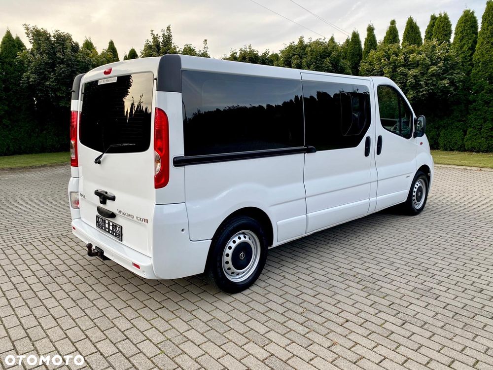 Opel Vivaro Tour Elegance L1H1 - 6