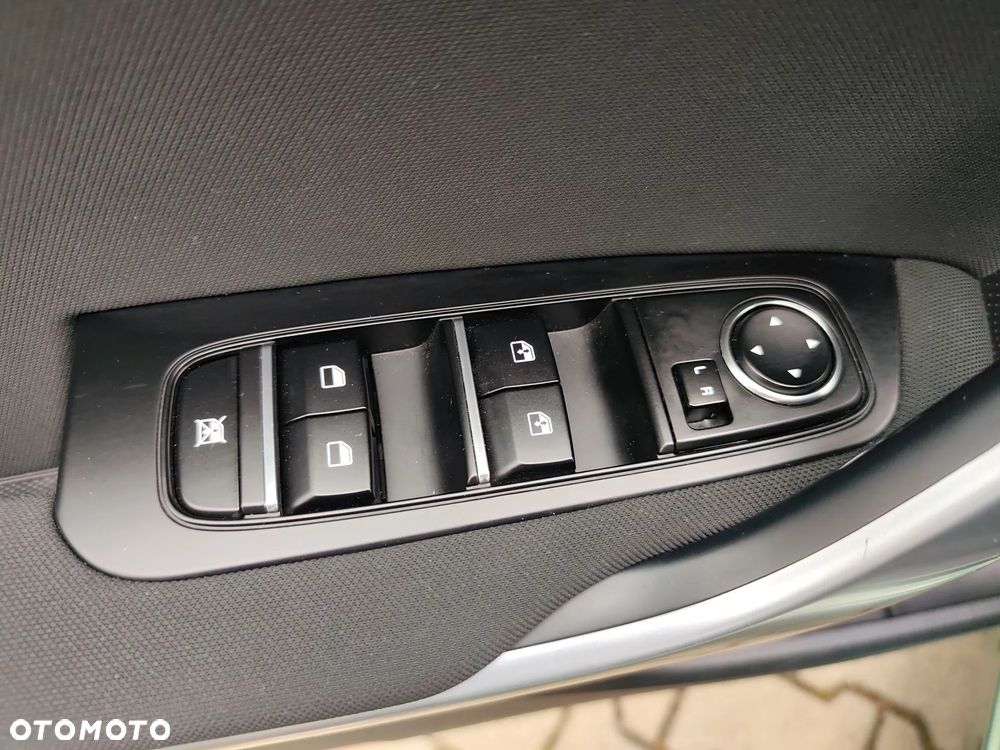 Kia Ceed 1.5 T-GDI M - 19