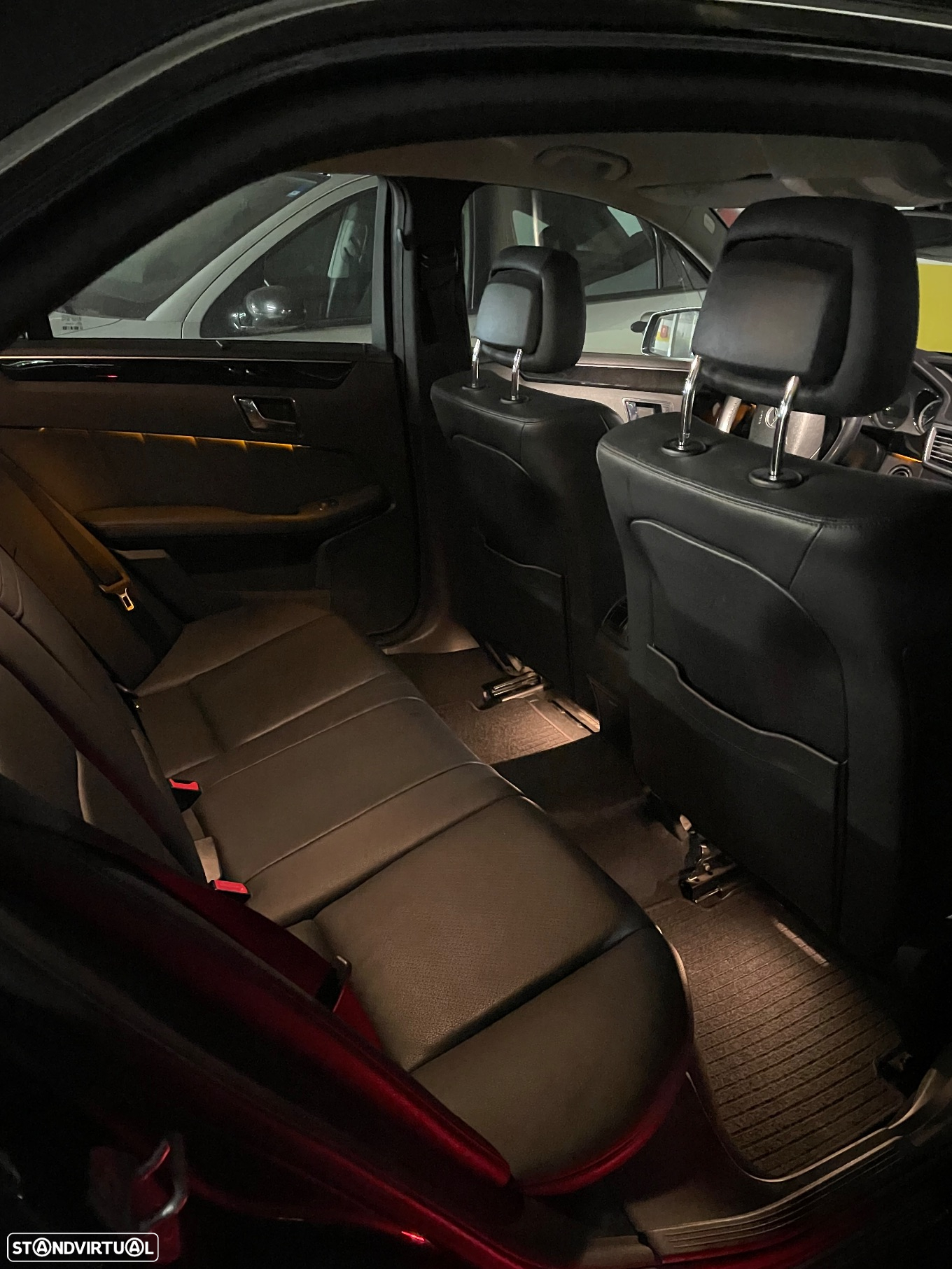 Mercedes-Benz E 250 - 4