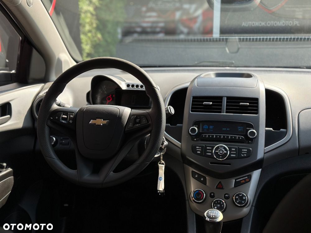 Chevrolet Aveo - 19